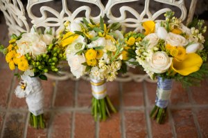 yellow and gray wedding flowers